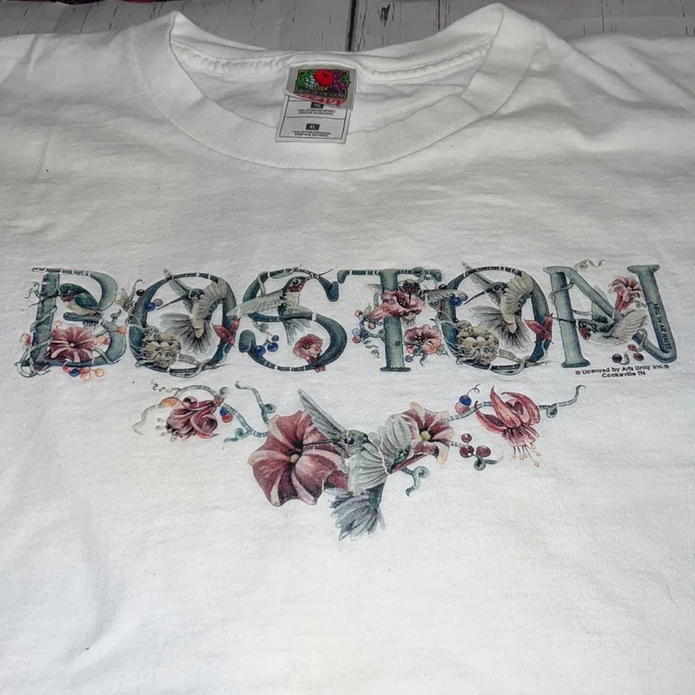 Vintage Floral Boston T-shirt - Picture 2 of 4